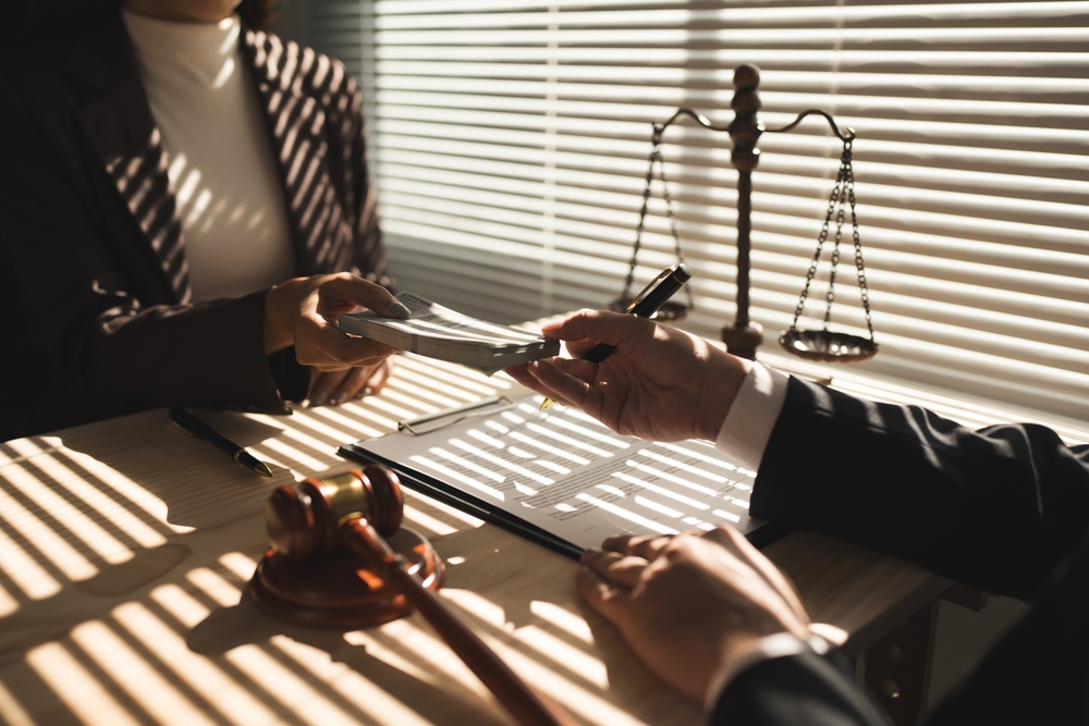 A Florida judge made one decision about a violent criminal that has authorities seeing red