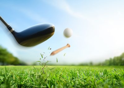 Motion,Action,Of,Teeing,Off,Golf,Ball,With,Drivers.