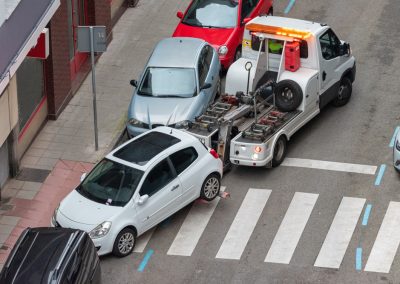A tow truck driver in Florida made one move that left this father watching his worst nightmare unfold Improperly,Parked,Car,Being,Carried,By,A,Municipal,Tow,Truck
