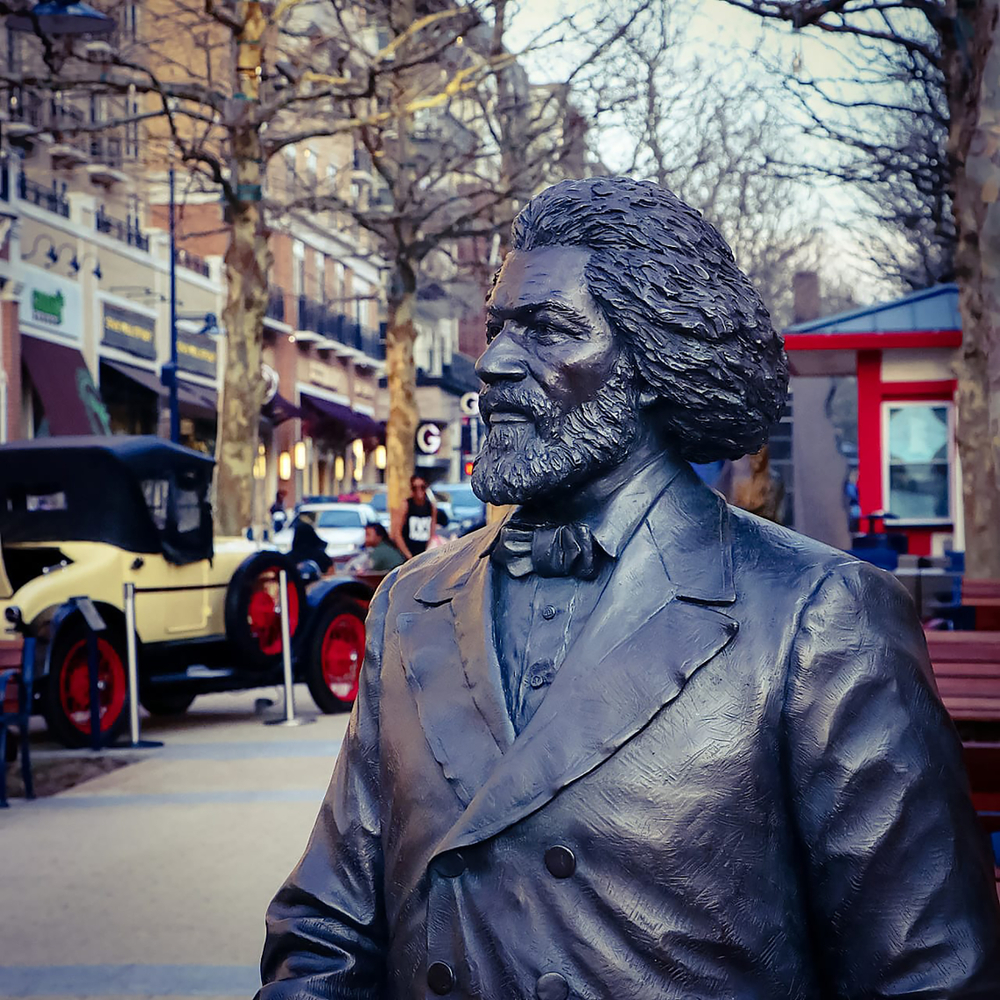 Frederick,Douglass,(statue)