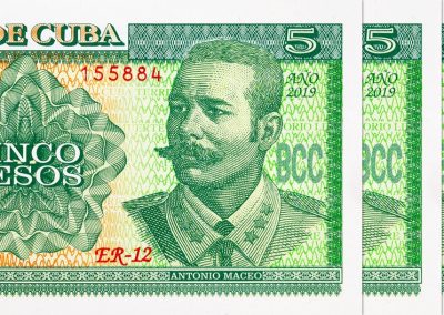 5,Pesos,,Cuba,With,A,Portrait,Of,The,Cuban,Army