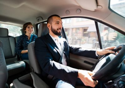 An Uber driver screamed three words after an illegal alien did the unthinkable during a Miami ride Similing,Taxi,Driver,Talking,With,Female,Passenger.