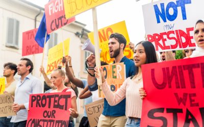 Bill Kristol Just Spent $1 Million to Fill Florida Streets With Soros Protesters Tomorrow