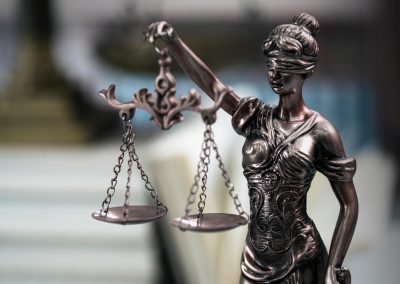 Law,Concept,,Mallet,Of,The,Judge,,Justice,Scale,,Books