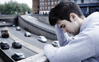 A Florida Officer Talked a Man Off a Parking Garage Ledge and His Body Camera Caught Every Word