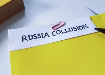 Ron DeSantis Destroyed Barack Obama With Four Words After His DOJ Lecture Russia,Collusion,Writting,On,Table,Background.