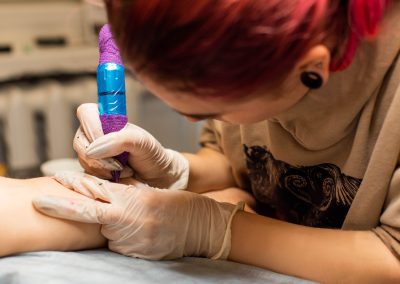 A Florida Tattoo Shop Owner Called Our Troops War Criminals and Yelp Had to Shut Down His Reviews Charming,Girl,With,Pink,Hair,And,Tattoos,Stuffs,A,Tattoo