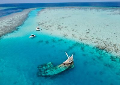 Divers Just Pulled a 400 Year Old Silver Bar From the Ocean Floor and the Treasure Hunt Is Far From Over Visit,Vaavu,Atoll,Shipwreck,,A,Sunken,Treasure.,????