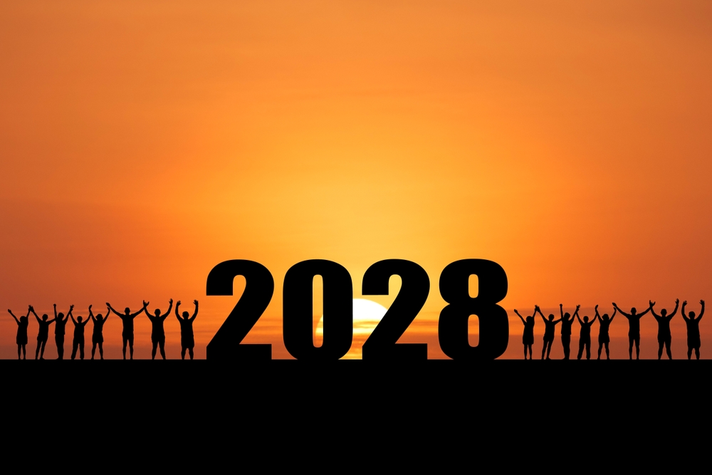 Silhouette,Of,People,Celebrating,The,Arrival,Of,The,Year,2028