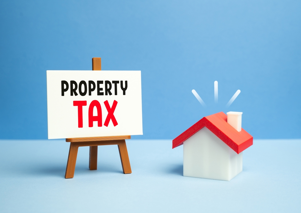 Property,Tax.,Payment,Of,Taxes,And,Fees.,Finance,Management,,Real