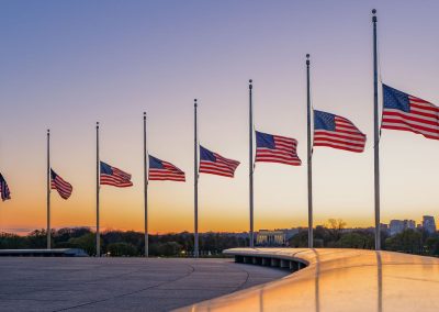 Ron DeSantis Followed Donald Trump’s Lead and Ordered Every American Flag Be Lowered for Dolly Parton 8 – Editor