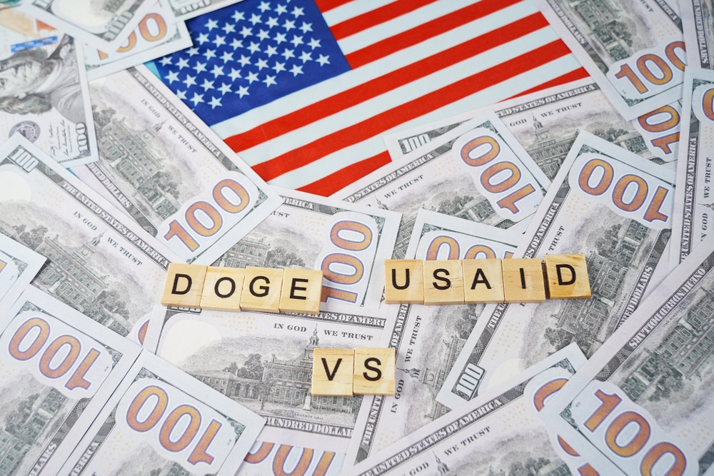 The,Inscription,Doge,Vs,Usaid,On,The,Background,Of,The