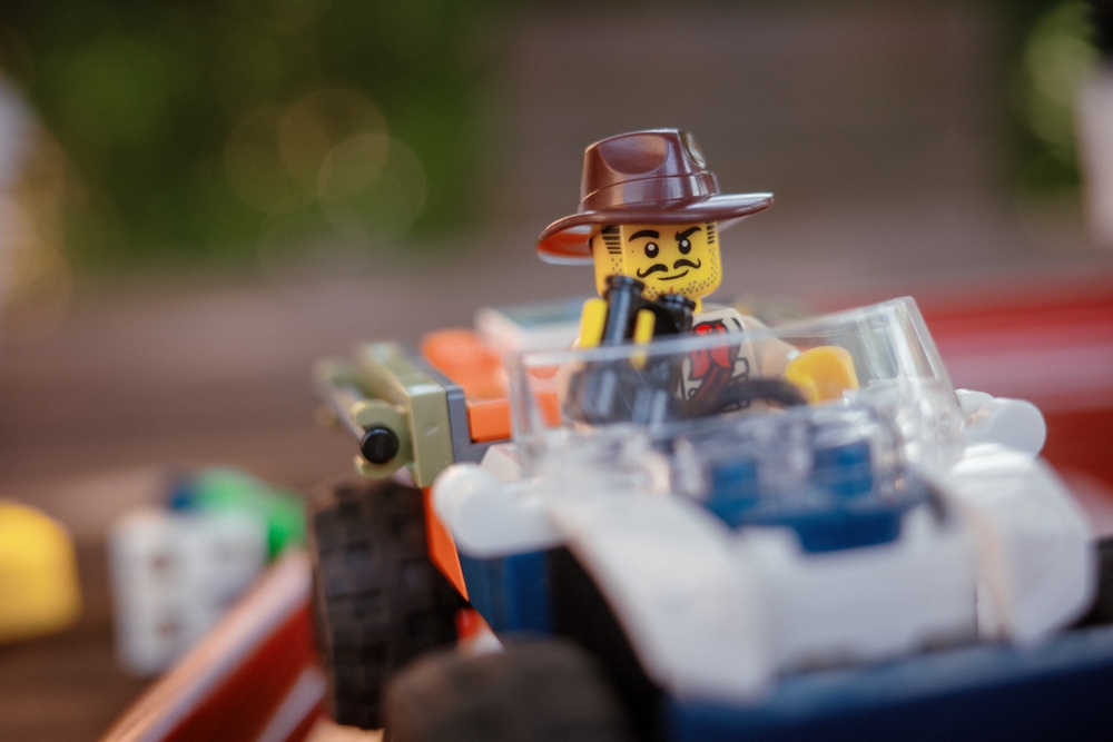 Florida Deputies Pinned a U-Haul Against a Tree and Found Meth, Crack, and Fentanyl Next to the LEGO Sets